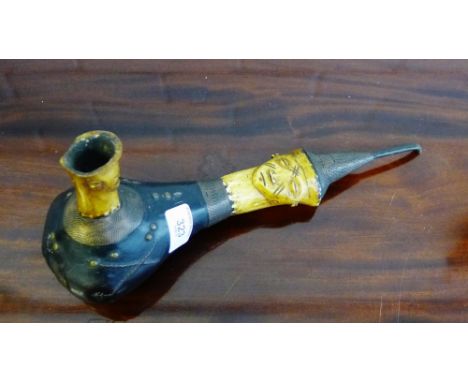 A novelty gourd pipe 