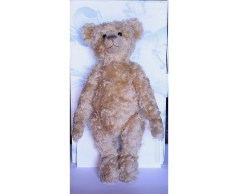 Boxed Steiff Limited Edition Baerle 43 PAB 1904 Teddy bear, 2004, golden mohair, 43cm (17”) sitting, 404153 white tag stitche