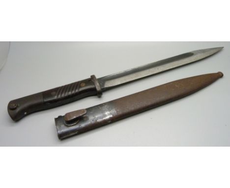 A German bayonet with scabbard, S84/98111 K98 bayonet, by Elite Diamont, matching numbers, made in 1939 