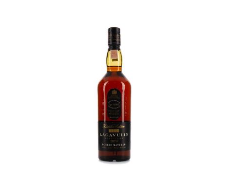 LAGAVULIN 1979 DISTILLERS EDITIONSingle Malt Scotch WhiskyFinished in Pedro Ximenez sherry casks. 70cl, 43% volume.Condition 