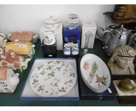 SEVEN BOXED PORCELAIN AND GLASS WARE INC. COALPORT, ROYAL WORCESTER ETC.