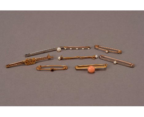 A group of vintage gold and other bar brooches, including a 9ct Naval sweetheart brooch, a white 9ct gold example with a sing