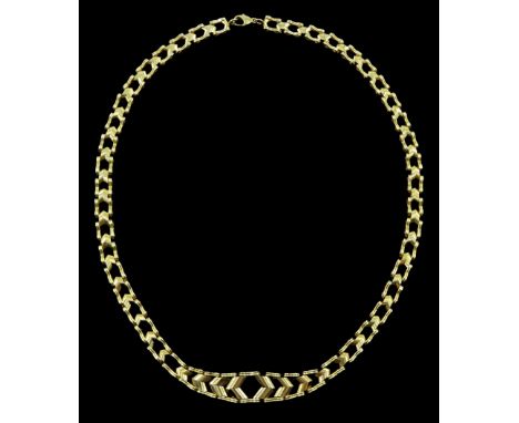 9ct gold arrow link necklace, hallmarked, approx 17.3gm
