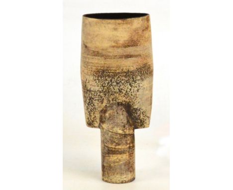 HANS COPER (1920-1981); a stoneware spade form, white slip over textured manganese ground, band of incised lines to upper bod