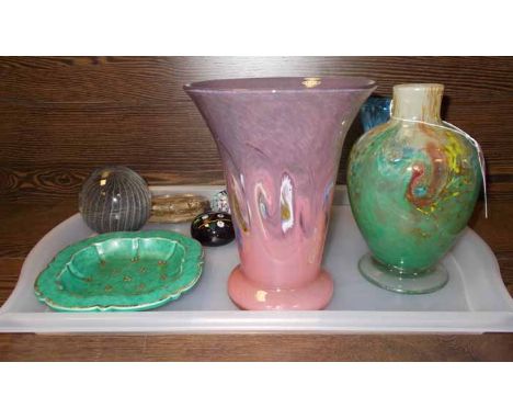 GOOD LOT OF STUDIO GLASS AND PAPERWEIGHTS
including a large mottled pink vase of tapering form and with six paperweights, one