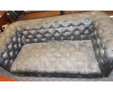 LEATHER BUTTONBACK SOFA 