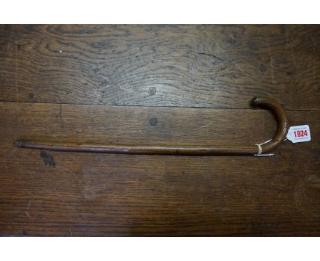 A Victorian child's walking stick,&nbsp;47cm long. 