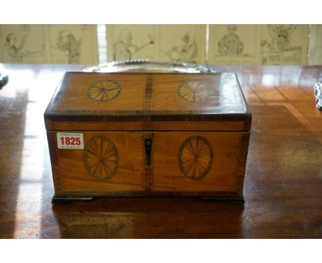 A good George III mahogany and inlaid tea caddy,&nbsp;in the manner of Thomas Sheraton, 24cm wide.&nbsp; 