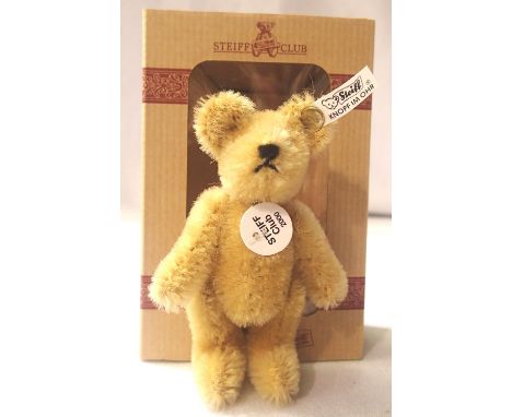 Steiff Club 2000 bear, replica 1922 bear, H: 10 cm, excellent condition. P&amp;P Group 1 (£14+VAT for the first lot and £1+VA