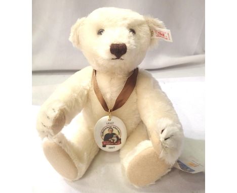 Steiff 150 year anniversary of Margarette Steiff, 1847-1997, H: 28 cm. P&amp;P Group 1 (£14+VAT for the first lot and £1+VAT 
