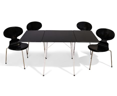 Arne Jacobsen (1902-1971) for Fritz Hansen   Model '3601' drop leaf dining table and four Model '3100' ant chairs , circa 195