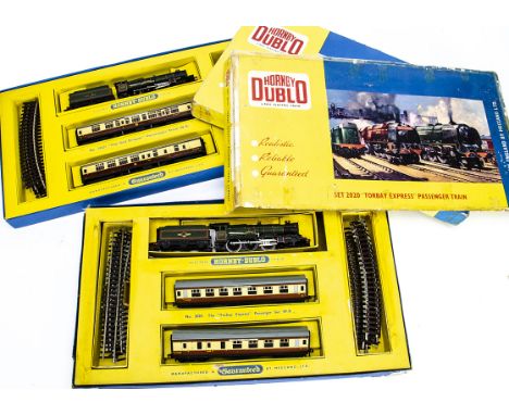 Boxed Hornby-Dublo 00 gauge 2-rail ref 2020 and 2021 Train Sets, no 2020 'Torbay Express' with green 'Castle' 4-6-0 locomotiv