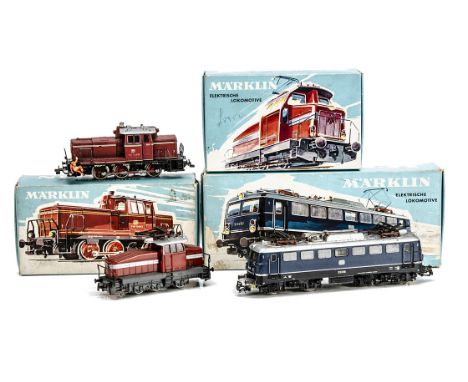 Märklin HO gauge 3-rail DB Electric and Diesel Locomotives, main-line Electric ref 3040 in blue/black livery no E10 238, ref 