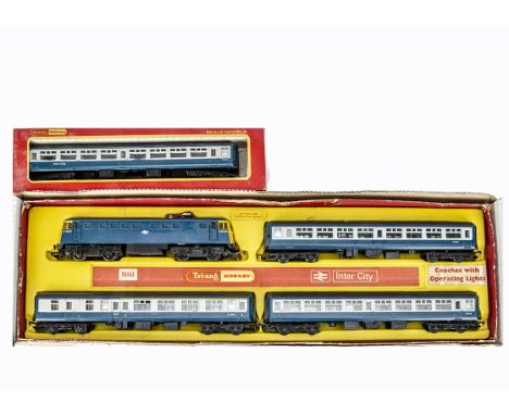 A Tri-ang-Hornby OO gauge R644A Electric Inter-City Train Set, in original set box base, including AL1 class Bo-Bo locomotive