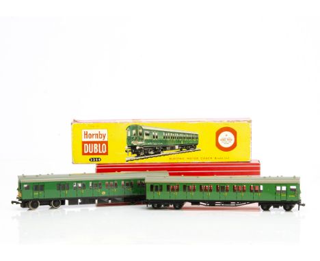 Boxed Hornby-Dublo 00 gauge 2-rail Southern Region Electric Multiple Unit, comprising motor and trailing cars both in BR (SR)