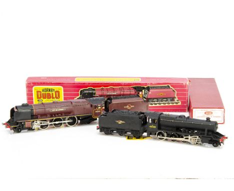 Boxed Hornby-Dublo 00 gauge 2-rail Steam Locomotives, ref 2225 '8F' no 48109 in BR black, G-VG, a little paint loss from tend