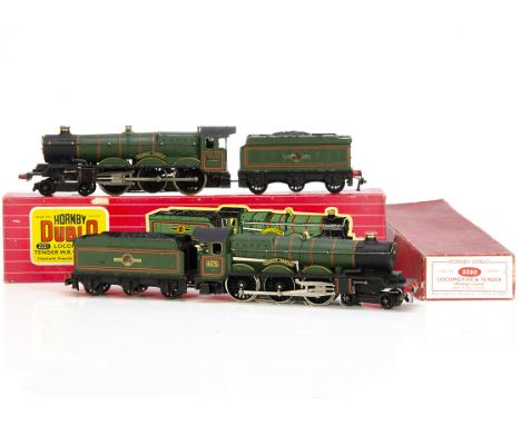 Boxed Hornby-Dublo 00 gauge 2-rail 'Castle' class Steam Locomotives, ref 2220 'Denbigh Castle' no 7032 and ref 2221 'Cardiff 
