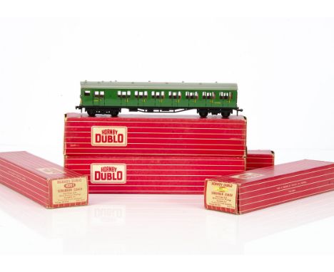 Boxed Hornby-Dublo 00 gauge 2-rail 'Super Detail' BR(SR) green Driving Trailer and Suburban Coaches, two in Export-labelled b