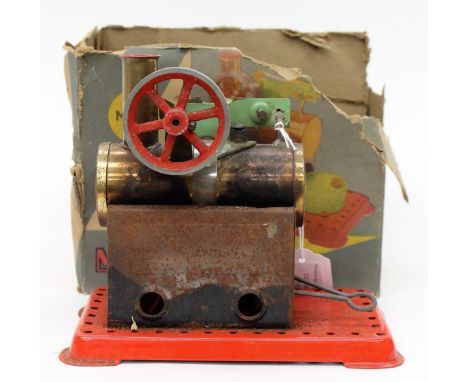 Mamod: A Mamod M.M.2. Steam Engine, box poor condition.