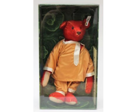Steiff: A boxed Steiff 1908 Replica 'Alfonzo', limited edition 4,458 of 5,000 pieces, '406195', 33cm.