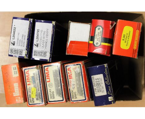 Locomotives: A collection of ten boxed OO gauge diesel locomotives, comprising: Lima; L204795 Class 47799 Prince Henry, L2046