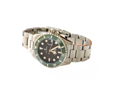A Stainless Steel Automatic Calendar Centre Seconds Steinhart Wristwatch, model: Ocean 39 Green Ceramic, ref: 103-1044, circa