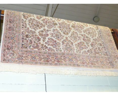 Ivory ground Belgian Arabesque carpet 2.50 x 1.70