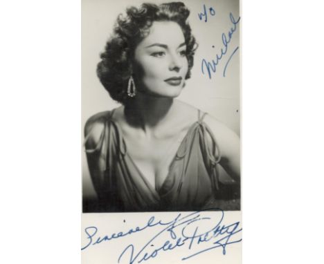 Anne Heywood, a signed vintage and dedicated 5. 5x3. 5 photo. Signed as Violet Pretty, her real name until she signed for the