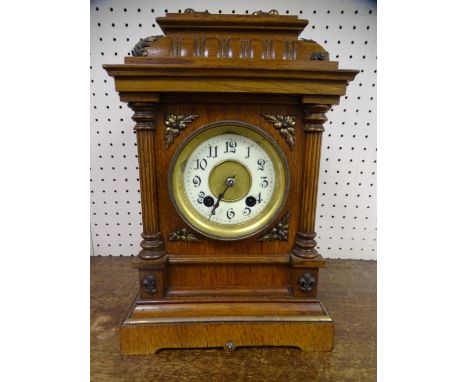 A GERMAN EIGHT DAY STRIKE BRACKET CLOCK