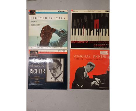 A quantity of 33rpm classical records, almost entirely original issues in mono or stereo and including some first editions, a