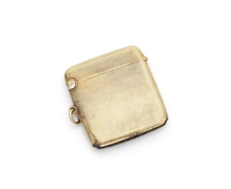 An 18 carat gold vesta caseAsprey, Chester 1926 With engine-turned decoration, length 4.7cm, weight total 30gms.For further i