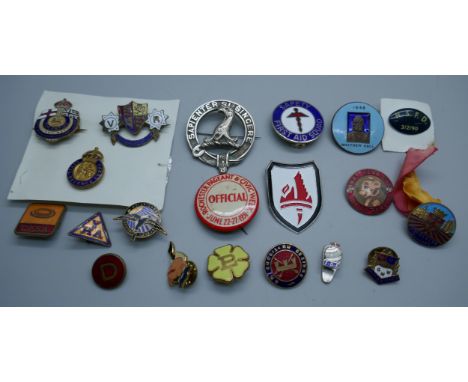 Badges; twenty assorted badges, early 1900s onwards including Scottish clan kilt badge