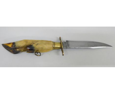 A William Rogers 'I Cut My Way' hunting knife, no scabbard
