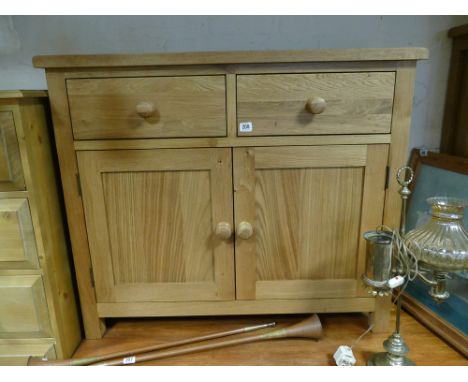 3'6 brand new good quality light oak sideboard with 2 cupboards and bun handles 