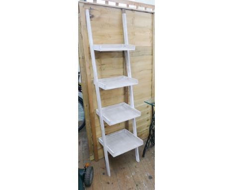 4 tier graduating wall fixing shelf unit 