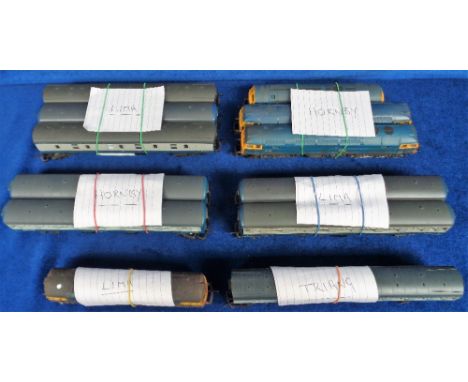 Model Railway, 12 items to comprise 3 Hornby engines (6124, 47568, 47421) and 1 Lima engine (33047) and 8 carriages, 5 Lima (