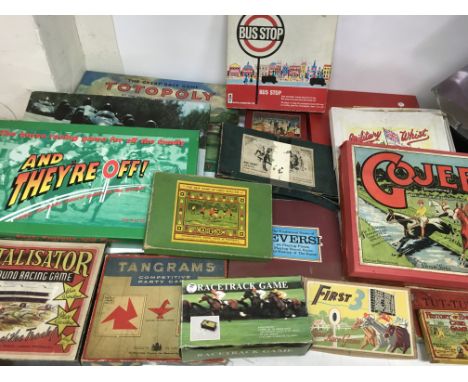 A collection of boxed vintage games including Totopoly, Formula 1, Totalisator, Carsoc, Dog Derby, Cojee, Roulette etc