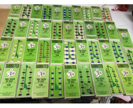 Subbuteo, boxed club teams including Liverpool, West Ham, QPR, Man Utd etc