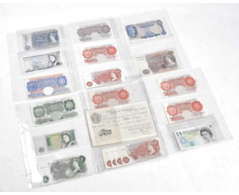 Good collection of twenty Bank of England banknotes to include "White fiver" 1952 Chief Cashier Beale No. X83 052973, three T