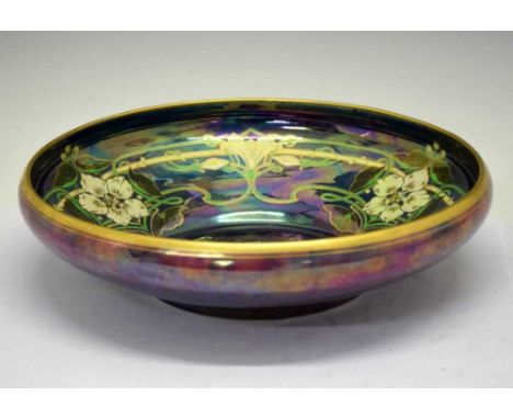 Walter Slater (possibly for Shelley) - Art Nouveau lustre bowl, the interior decorated with six white five-petalled flowers, 