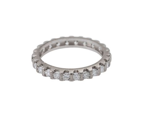   Memoryring mit Brillanten zus. ca. 0,72 ct,  gute Farbe u. Reinheit, WG 18K, RW: 54, 2. Hälfte 20. Jh., Tragespuren. (014) 