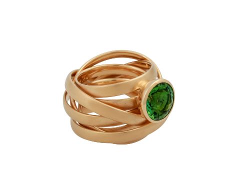   "Lebensring" mit hochfeinem Turmalin ca. 5 ct,  gefasst in GG 18K, 38,1 gr, NP: 10.400 €, RW: 61, 21. Jh., minimale Tragesp