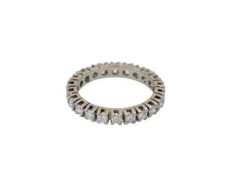   Memoirering mit Brillanten, zus. ca. 1 ct,  gute Farbe und Reinheit, WG 18K, 3,2 g, RW: 52, 2. H. 20. Jh., Tragespuren.  Me