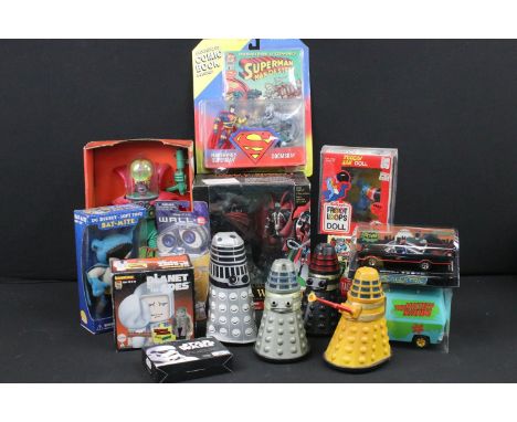 Collection of TV &amp; Sci Fi related toys to include boxed McFarlane Spawnexclusive 2 pack 1994 / 2000 figure set, boxed Kub