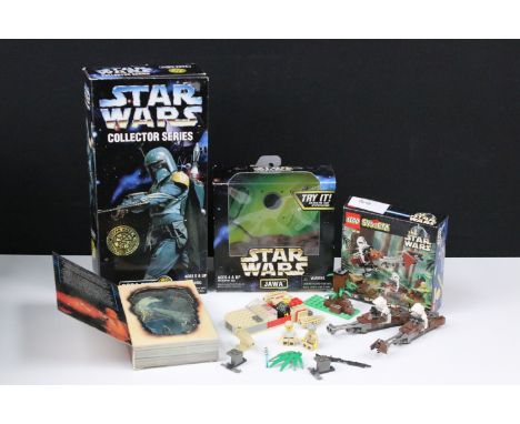 Star Wars - Collection of Lego and figures to include boxed 7128 Speeder Bikes set (built, appearing complete with 3 x minifi