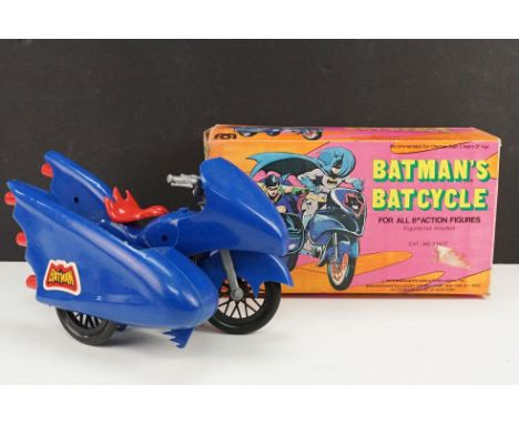 Boxed Mego Batman's Batcycle model, cat no 22827, missing decal to front of bike, otherwise in a good condition with fair-gd 