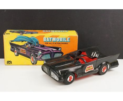 Boxed Mego Batman Batmobile model, cat no 22826, vg