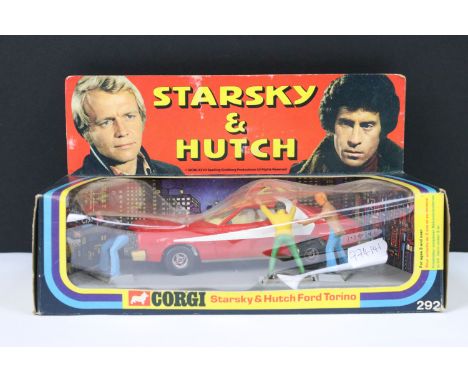 Boxed Corgi 292 Starsky &amp; Hutch Ford Torino diecast model complete with 3 x figures, diecast ex, box vg