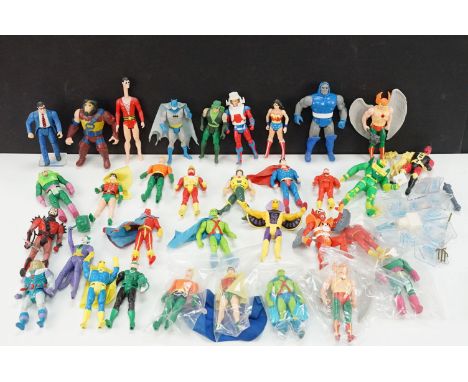 33 Kenner DC Super Powers action figures from the 1980s to include Parademon, 2 x Lex Luther, Superman, Golden Pharaoh, Wonde