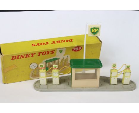 Boxed Dinky 783 Petrol Pump Station BP set, with 4 x diecast petrol pumps (play wear), 4 x BP pump signs, large sign, hut and